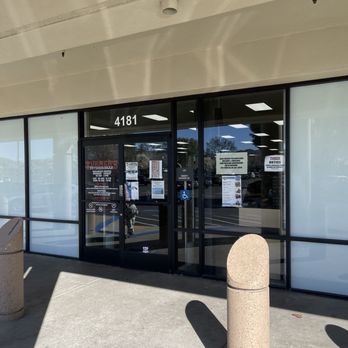 Turner’s Outdoorsman - Entrance - Hunting & Fishing Supplies Near Me - Pittsburg, California