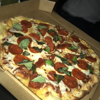 Kill Your Idol - Good pizza - Dive Bars Near Me - Miami Beach, Florida Kill Your Idol - Good pizza - Dive Bars Near Me - Miami Beach, Florida