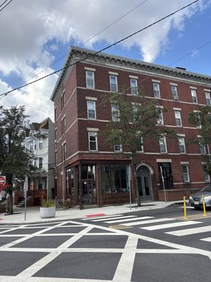 Unnamed Café - coffee shop near me (St Paul's Ave) by null