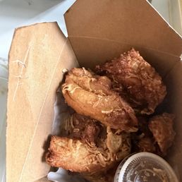 Fried Fried Herbal Chicken Wing () Fried Fried Herbal Chicken Wing ()