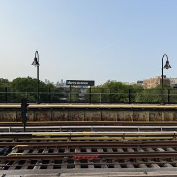 Marcy Avenue Subway - Train Stations Near Me - Brooklyn, New York Marcy Avenue Subway - Train Stations Near Me - Brooklyn, New York