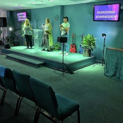 Voyage Church - Worship singers on stage
