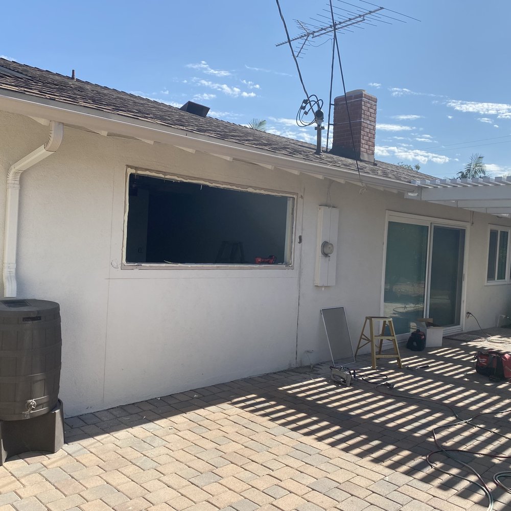 Slide of Alexander Windows