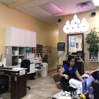 Lotus Nails & Spa - Nail Salons Near Me - Niagara Falls, New York