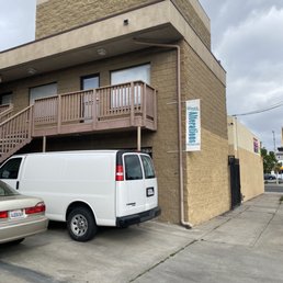New place! New place!