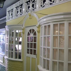 Petticoat Lane Shopping Arcade - interior of Petticoat Lane arcade