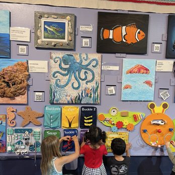 Floating Sea Aquatics - Themed Cafes Near Me - Jacksonville, Florida