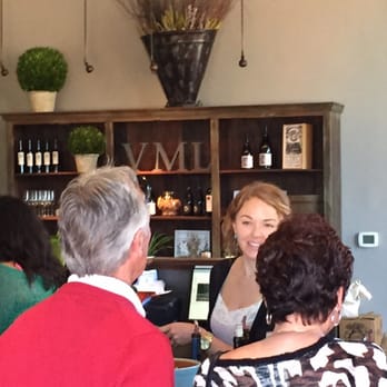 VML - Tasting room - Wine Tasting Room Near Me - Healdsburg, California VML - Tasting room - Wine Tasting Room Near Me - Healdsburg, California