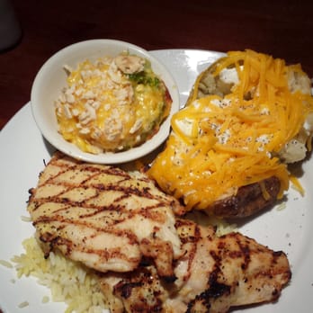 Cheddar's Scratch Kitchen - American Near Me - Longview, Texas