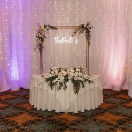 Sweetheart table Sweetheart table