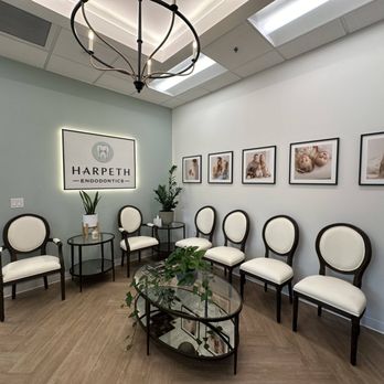 Harpeth Endodontics - Harpeth Endodontics waiting room - Endodontists Near Me - Nashville, Tennessee Harpeth Endodontics - Harpeth Endodontics waiting room - Endodontists Near Me - Nashville, Tennessee