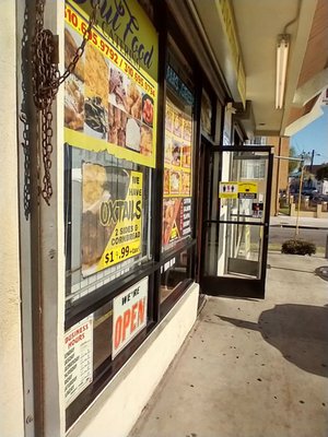 Gloria's Restaurant by null