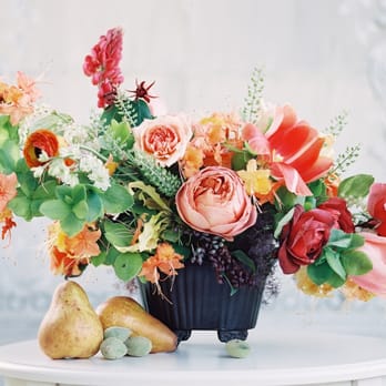 Wild Green Yonder - Photo courtesy of Heather Payne Photography - Floral Designers Near Me - Leesburg, Virginia Wild Green Yonder - Photo courtesy of Heather Payne Photography - Floral Designers Near Me - Leesburg, Virginia