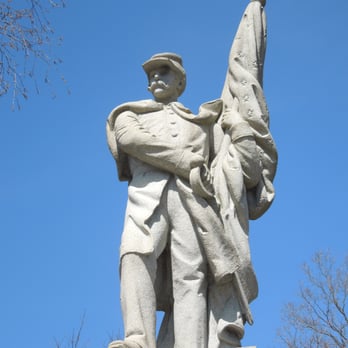 Glastonbury War Memorials - Landmarks & Historical Buildings Near Me - Glastonbury, Connecticut Glastonbury War Memorials - Landmarks & Historical Buildings Near Me - Glastonbury, Connecticut