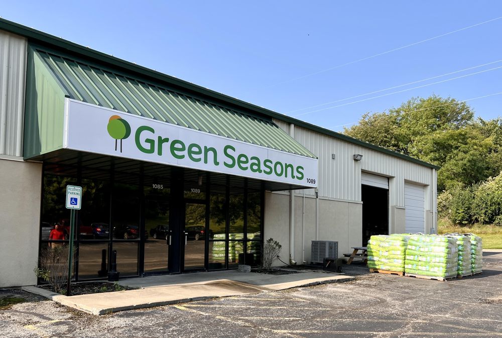 Green Seasons Lawn & Tree Service - tree service in Kearney, MO