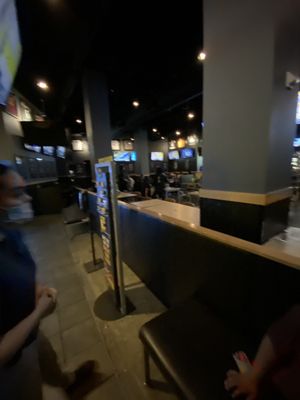 Buffalo Wild Wings by null