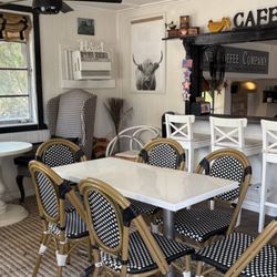 The Well Cafe - Alpine Coffee Roasters - Another shot inside.