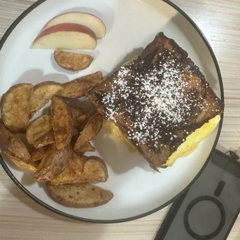 Fat Milo’s - Waffles Near Me - Portland, Oregon