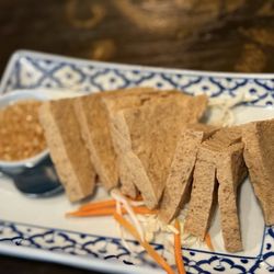 Ida Thai Cuisine - Tofu wedges... very dry