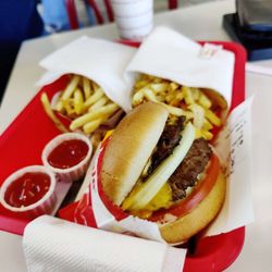 In-N-Out Burger