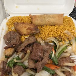 Hong Kong New York - L26. Mongolian Beef Lunch Special I liked them better the next day as leftovers.