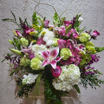 Upland Flowers - Florists Near Me - Upland, California Upland Flowers - Florists Near Me - Upland, California