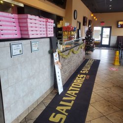 Salvatore's Old Fashioned Pizzeria - Salvatore counter and dining area