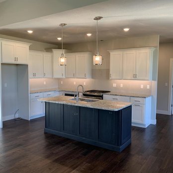 Emerald Green Cleaning - Home Cleaning Near Me Emerald Green Cleaning - Home Cleaning Near Me
