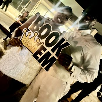 Crown Holder Events - Macon ga - DJs Near Me Crown Holder Events - Macon ga - DJs Near Me