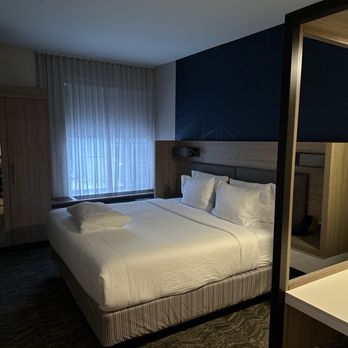 SpringHill Suites Eau Claire - Room 419 - Hotels Near Me - Eau Claire, Wisconsin SpringHill Suites Eau Claire - Room 419 - Hotels Near Me - Eau Claire, Wisconsin