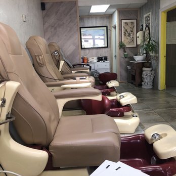 Edgy Nails & Spa - Nail Salons Near Me - Riverside, California Edgy Nails & Spa - Nail Salons Near Me - Riverside, California