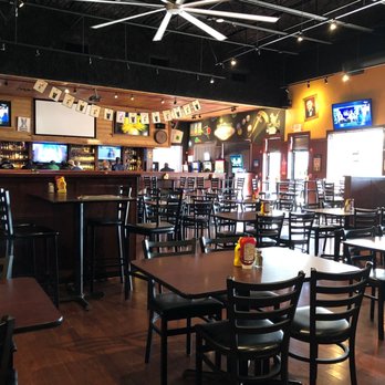 McBride's North - the inside of a restaurant - Pubs Near Me - Aurora, Illinois