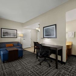 Homewood Suites by Hilton Bakersfield - Guest room