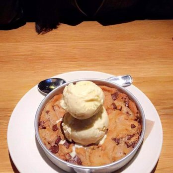BJ's Restaurant & Brewhouse - Pizookie - New American Near Me - Glendale, California