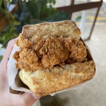 Bird Bird Biscuit - Queen beak - Breakfast & Brunch Near Me - Austin, Texas