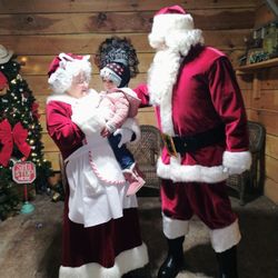 Pony Town Parties - Kendall loving Mrs. Clause