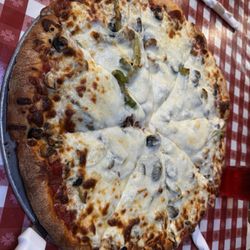 Filippi's Pizza Grotto Imperial Beach - Fit for a King Pizza