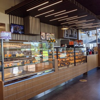 Royal Bakehouse - Front counter - Coffee & Tea Near Me - Bellevue, Washington