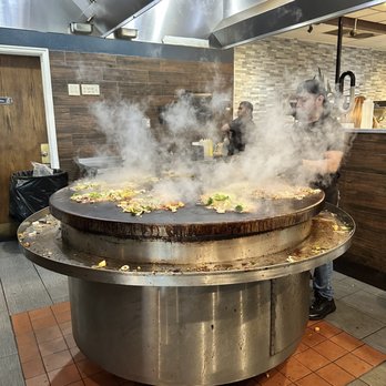 Feast Buffet - The cooks bar - Buffets Near Me - Orem, Utah