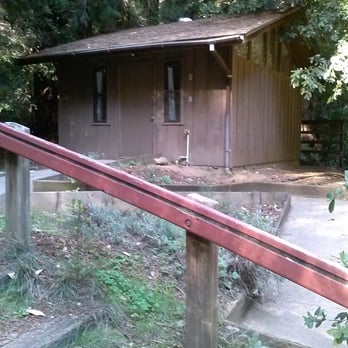 Quaker Center - Lower Bunkhouse #1 (door shown) and Lower Bunkhouse #2 (entrance on other side of building) - Hiking Near Me Quaker Center - Lower Bunkhouse #1 (door shown) and Lower Bunkhouse #2 (entrance on other side of building) - Hiking Near Me