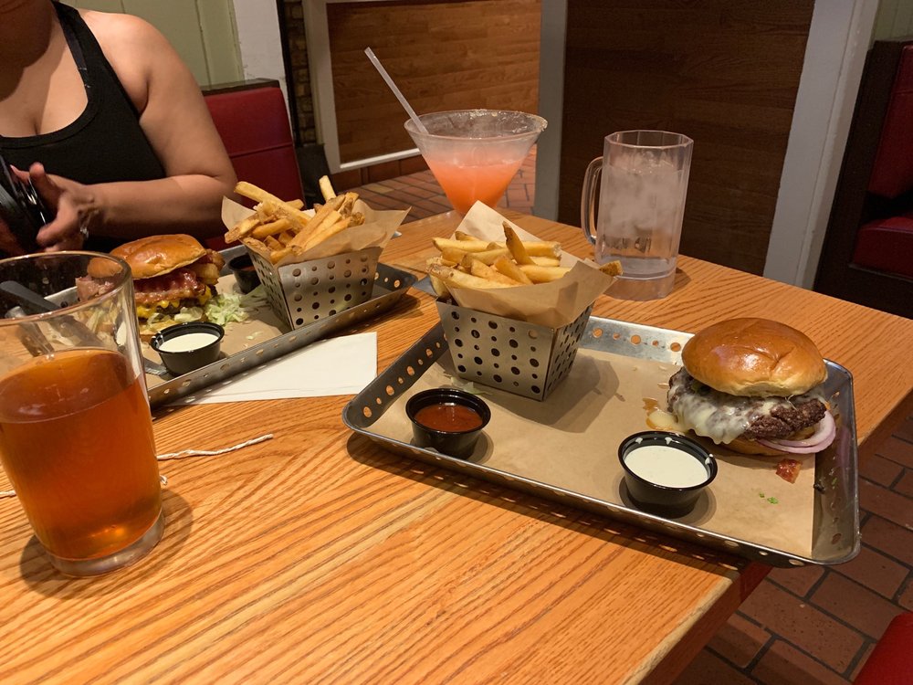 CHILI’S 31 Photos & 42 Reviews Bars 1510 N Lee Trevino Dr, El