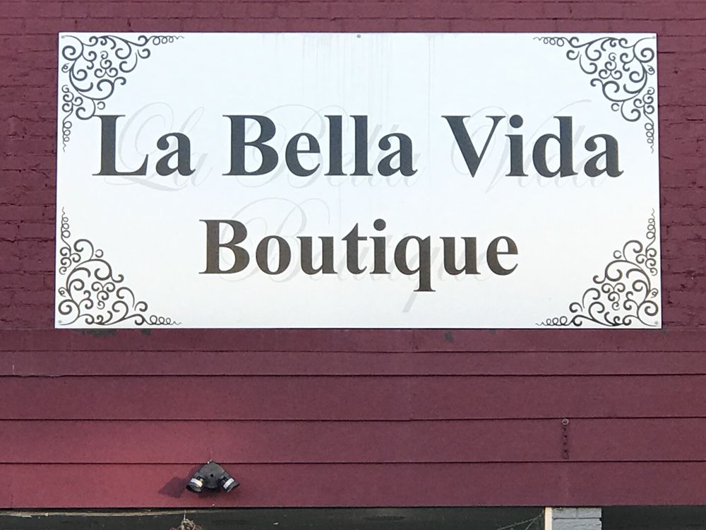 LA BELLA VIDA Accessories 636 Delmas Ave, Pascagoula, MS Phone