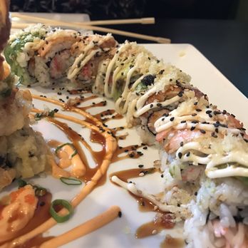 SUSHI KOI - Sushi Bars Near Me - St Louis, Missouri