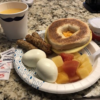 Hampton Inn Atlanta-Southlake - Boiled eggs, mixed fruit, bagel, eggs, shredded cheese, turkey sausage, yogurt and orange juice 1 Jan 2017 - Hotels Near Me - Morrow, Georgia Hampton Inn Atlanta-Southlake - Boiled eggs, mixed fruit, bagel, eggs, shredded cheese, turkey sausage, yogurt and orange juice 1 Jan 2017 - Hotels Near Me - Morrow, Georgia