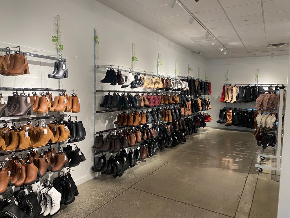 BLISS SHOES 930 Camarillo Ctr Dr, Camarillo, California Shoe Stores