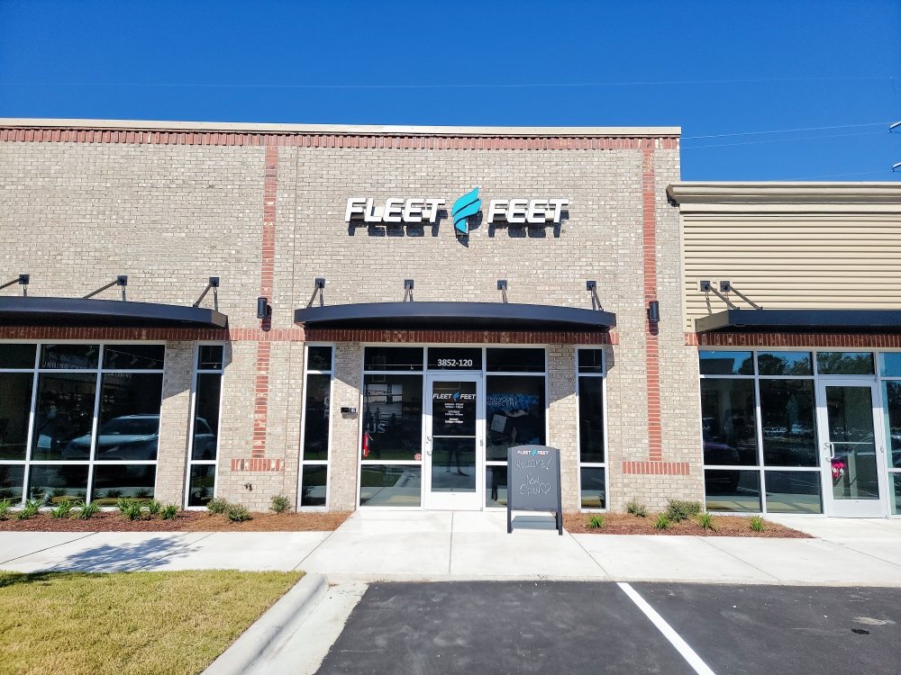 FLEET FEET Updated June 2024 3852 Carolina Beach Rd, Wilmington