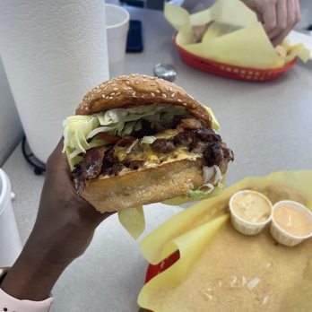 Sky Rocket Burger - Burgers Near Me - Dallas, Texas