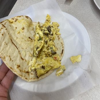 Los Chiles Mexican Restaurant - Machacado taco - Mexican Near Me - San Antonio, Texas Los Chiles Mexican Restaurant - Machacado taco - Mexican Near Me - San Antonio, Texas