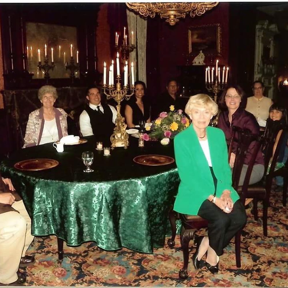 Banning Residence Museum - Raffle prize winner....candlelight dinner for 10 in the Banning home. Family and friends, my daughter invited her history teacher. - Museums Near Me - Wilmington, California