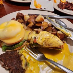 Avacado benidict